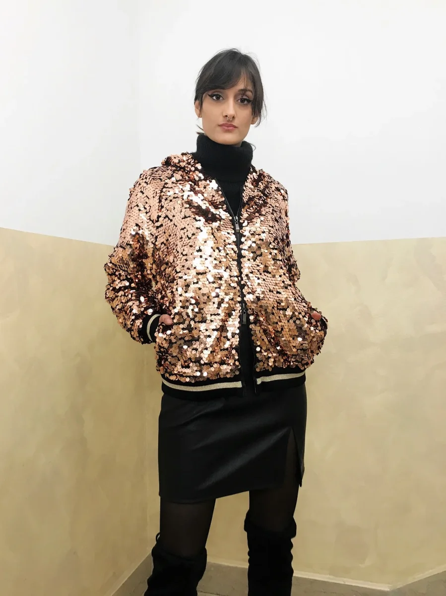 Giubbino con paillettes - immagine 5